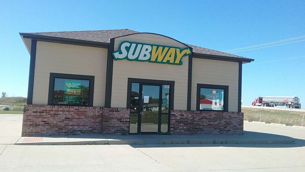 Subway Restaurants | 101 S. Rt 53, Gardner, IL 60424, USA | Phone: (815) 237-2300