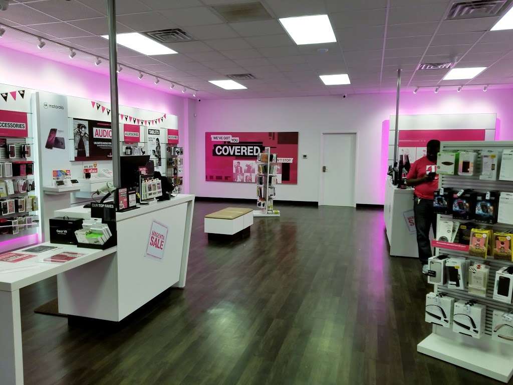 T-Mobile | 430 Pottstown Ave, Pennsburg, PA 18073, USA | Phone: (267) 923-5088