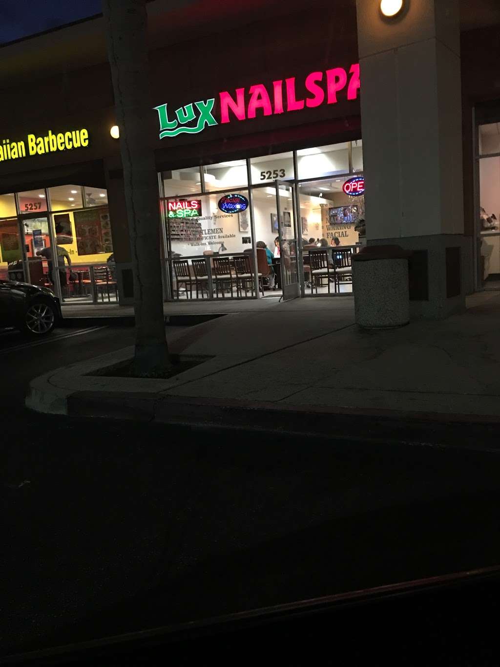 Lux Nailspa | 5253 Rosecrans Ave, Hawthorne, CA 90250, USA | Phone: (310) 297-9305