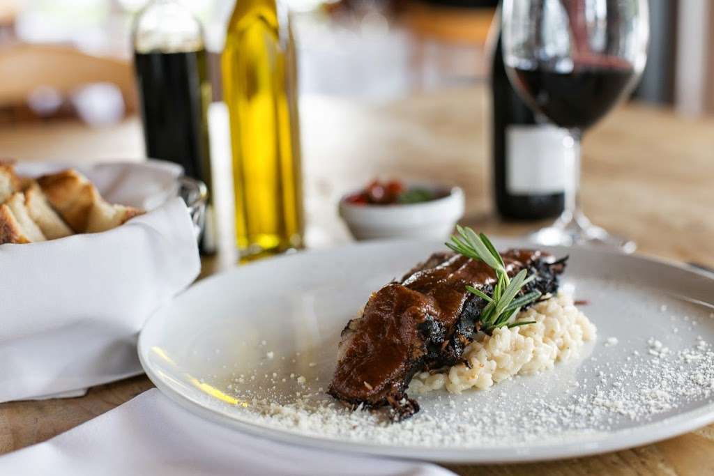 Amici Brentwood | 2538 San Vicente Blvd, Santa Monica, CA 90402, USA | Phone: (310) 260-4900