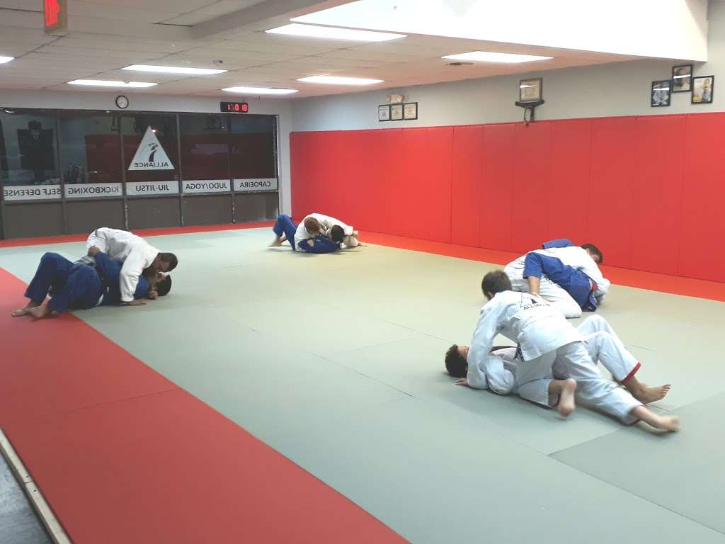 Alliance Boca Raton - Brazilian Jiu-Jitsu & Fitness | 19805 Hampton Dr Ste D1-2, Boca Raton, FL 33434, USA | Phone: (561) 705-7055