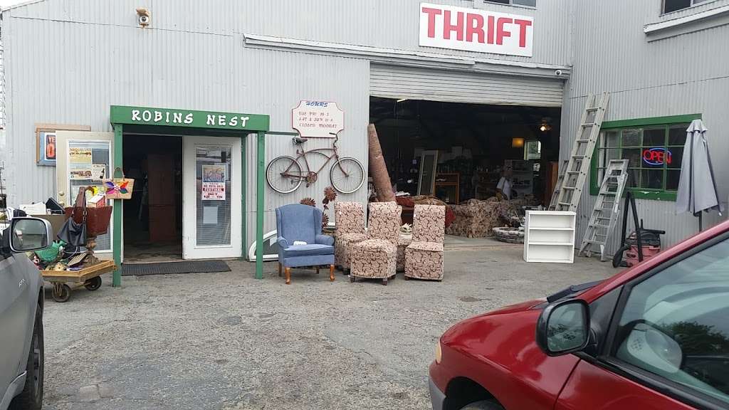 Robins Nest Thrift | 295 N Front St, Rio Vista, CA 94571, USA | Phone: (707) 374-4004