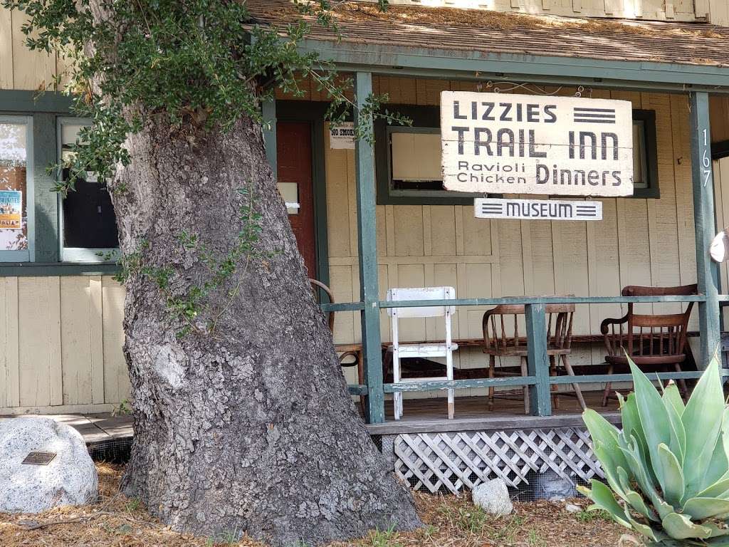 Lizzie’s Trail Inn and The Richardson House | 167 E Mira Monte Ave, Sierra Madre, CA 91024, USA | Phone: (626) 355-3905