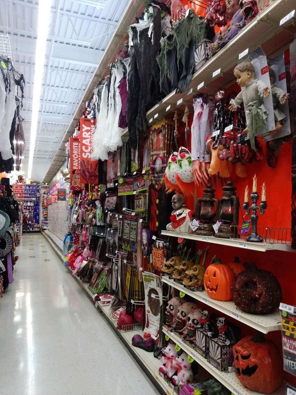 Party City - home goods store  | Photo 2 of 9 | Address: 79 NJ-73, Voorhees Township, NJ 08043, USA | Phone: (856) 768-6981
