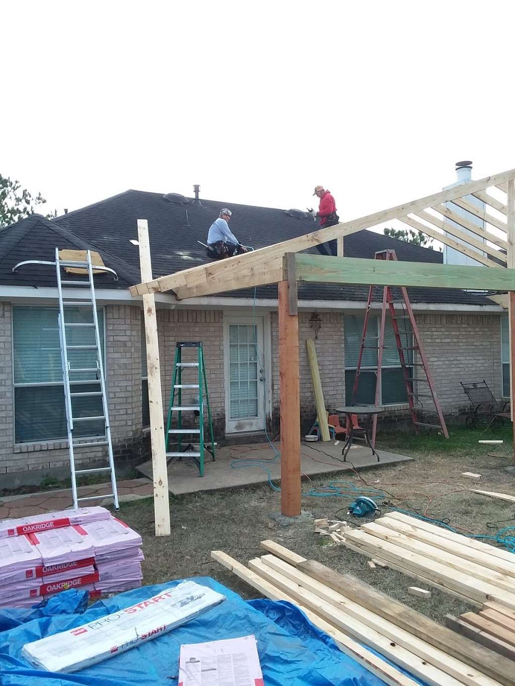 Barrons Carpentry & Roofing | 2006 Brooks Ave, Rosenberg, TX 77471, USA | Phone: (346) 702-2357