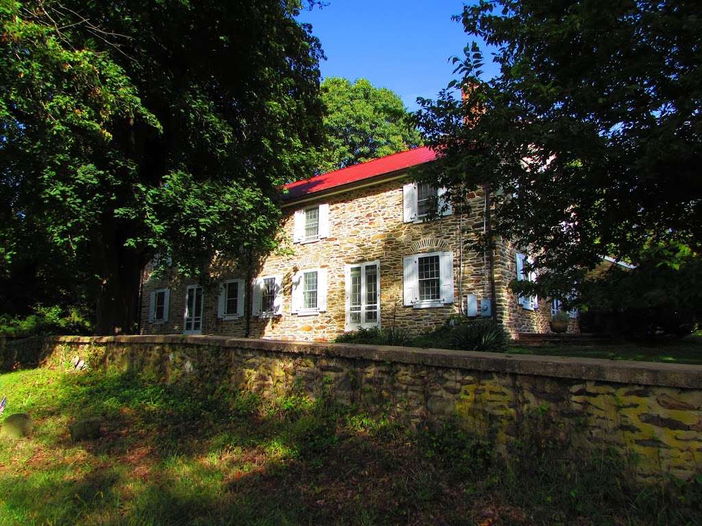 Fairfax Meeting House Cemetery | 303186954000, Waterford, VA 20197, USA