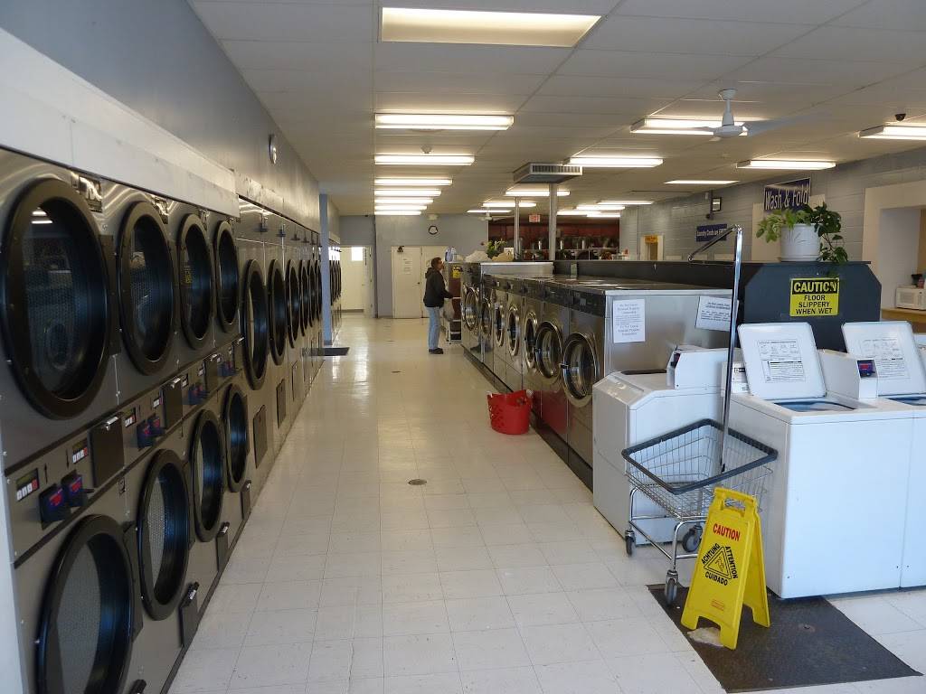 Hyde Park Laundry Inc | 2109 Hyde Park Blvd, Niagara Falls, NY 14305, USA | Phone: (716) 285-8611