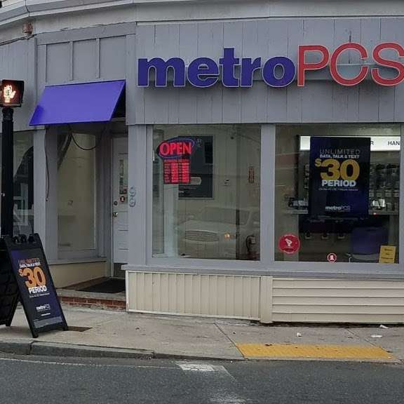 BRAZCOM WIRELESS METROPCS DEALER | 99 North St, Salem, MA 01970, USA | Phone: (978) 594-4259