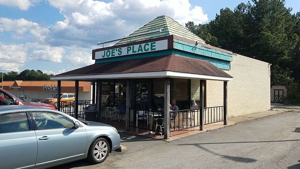 Joes Place | 402 E Main St, Louisa, VA 23093, USA | Phone: (540) 967-9200