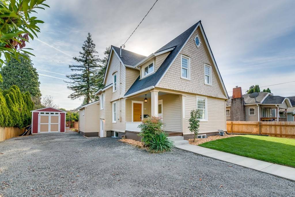 Tatiana Xenelis, PDX real estate - Exp Realty, Licensed OR and W | 501 NE Suttle St, Portland, OR 97211, USA | Phone: (503) 756-2559