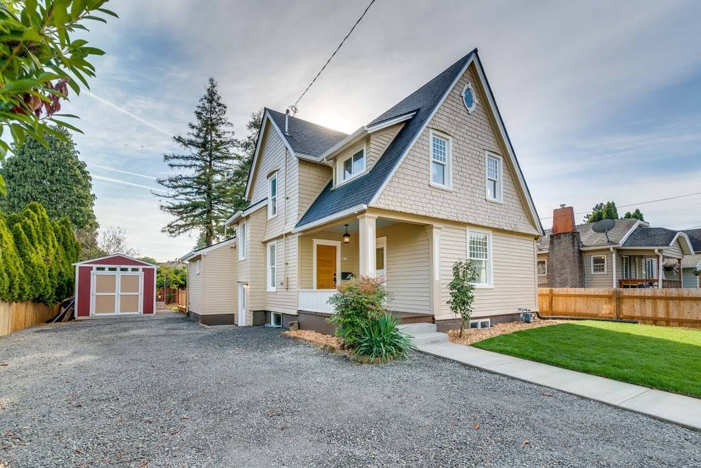 Tatiana Xenelis, PDX real estate - Exp Realty, Licensed OR and W | 501 NE Suttle St, Portland, OR 97211 | Phone: (503) 756-2559