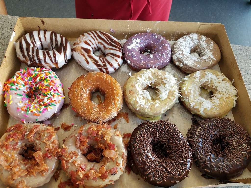 Duck Donuts | 1431, 1327 Rockville Pike, Rockville, MD 20852, USA | Phone: (301) 296-1988