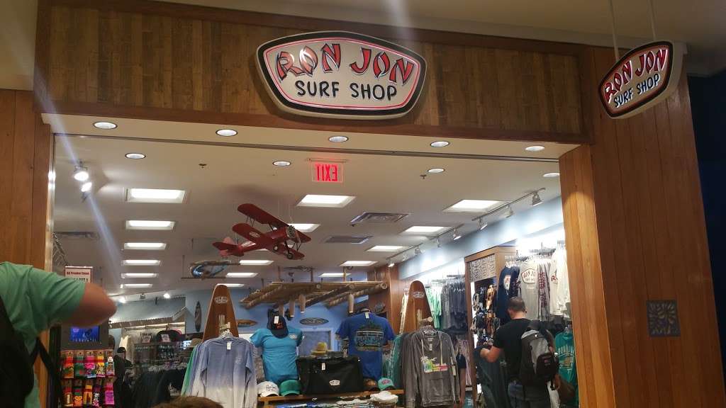 Ron Jon Surf Shop @ MCO | 9792 Airport Boulevard, Orlando, FL 32827, USA | Phone: (407) 825-2217