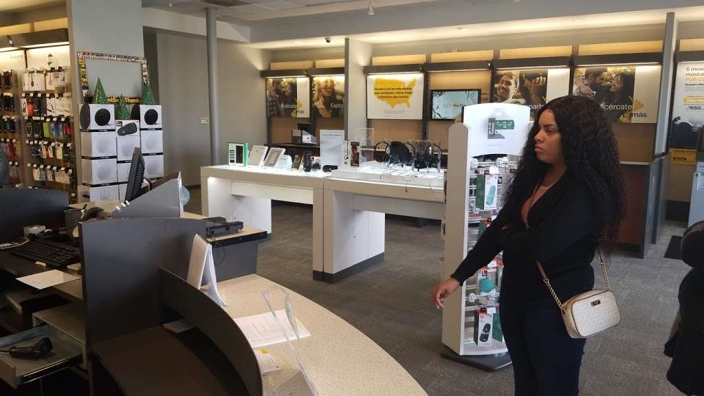 Sprint Store | 14095 Northwest Fwy Ste A, Houston, TX 77040, USA | Phone: (713) 690-2888