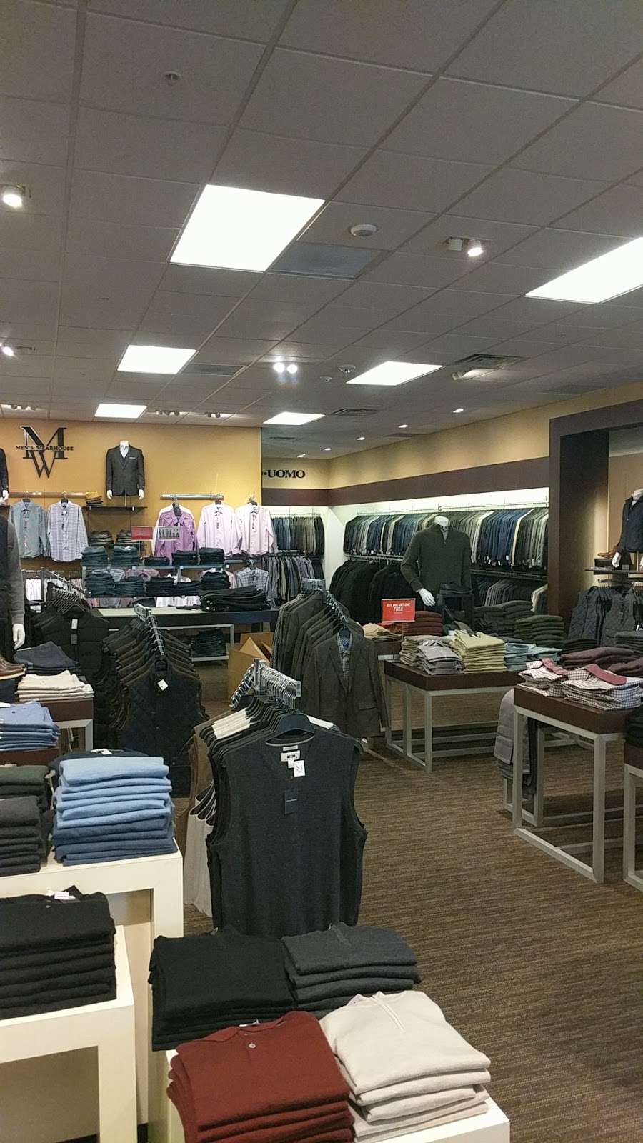 Mens Wearhouse | 145 Franklin Village Drive, Franklin, MA 02038, USA | Phone: (508) 528-0541