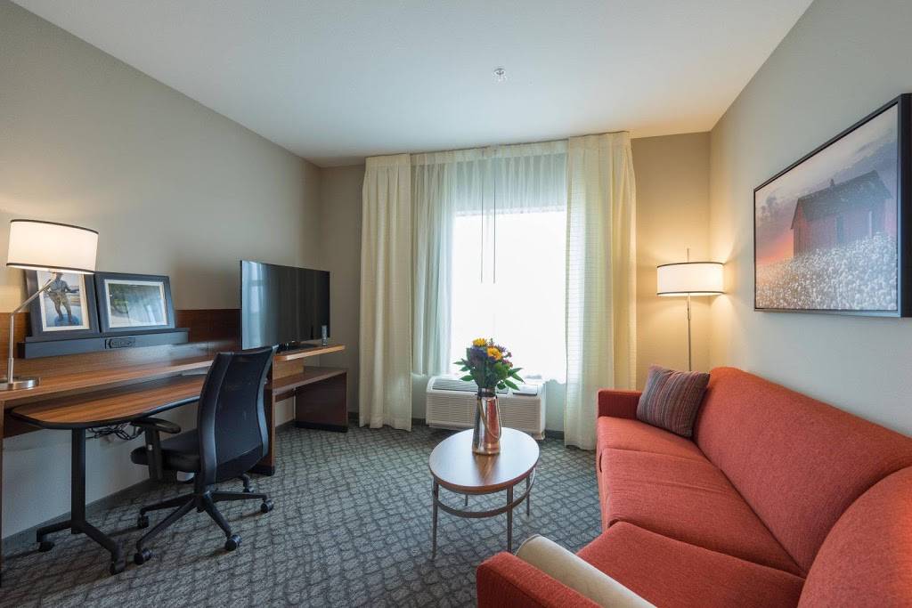 Fairfield Inn & Suites by Marriott Lubbock Southwest | 6435 50th St, Lubbock, TX 79407, USA | Phone: (806) 993-9000