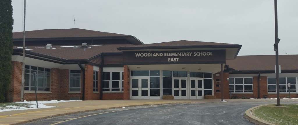 Woodland Elementary School | 17261 W Gages Lake Rd, Grayslake, IL 60030, USA | Phone: (847) 856-3650