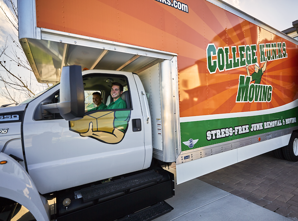 College Hunks Hauling Junk and Moving | 674 Blue Rock Ct, Winston-Salem, NC 27103, USA | Phone: (336) 750-6327