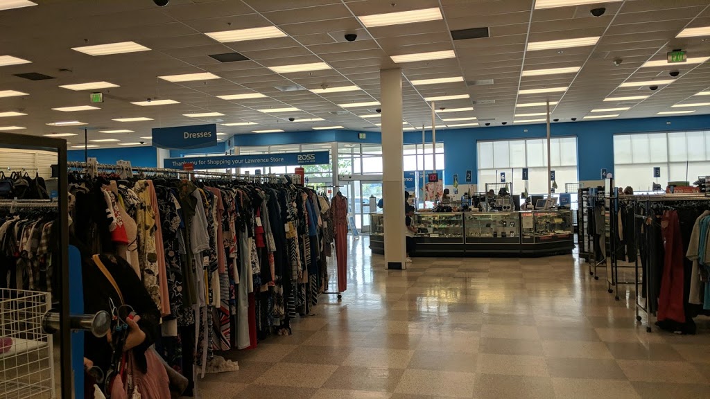 Ross Dress for Less | 3234 Iowa St, Lawrence, KS 66046, USA | Phone: (785) 312-9140