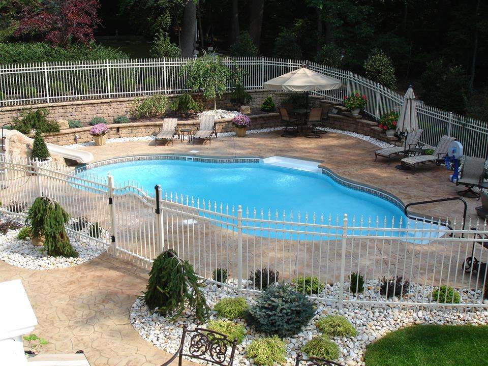 Pool World | 249 NJ-35, Red Bank, NJ 07701 | Phone: (732) 747-9222