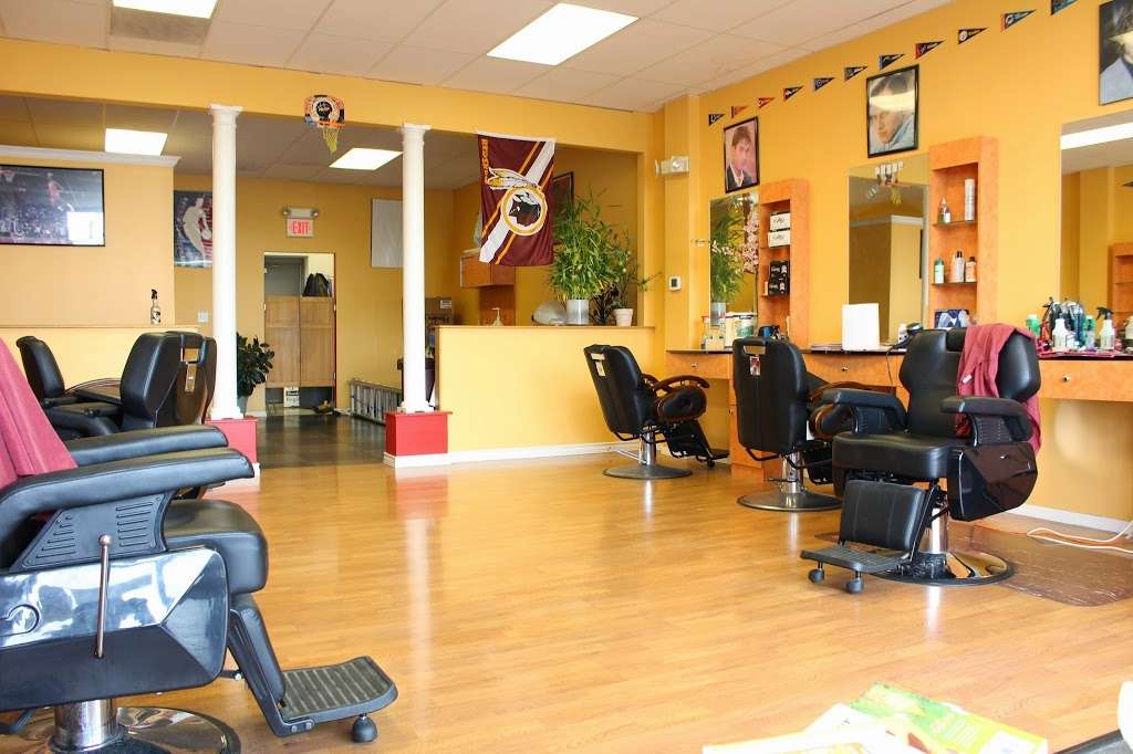 Whittier Barber Shop | 2401 Whittier Dr # J, Frederick, MD 21702, USA | Phone: (301) 418-6464