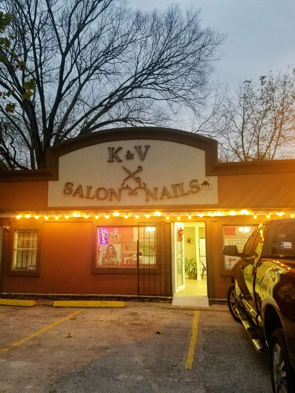 K&V Salon | 10041 Fulton St, Houston, TX 77076, USA | Phone: (832) 656-6401