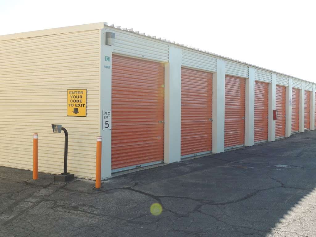 AV Self Storage | 850 E Ave P8, Palmdale, CA 93550, USA | Phone: (661) 268-6209