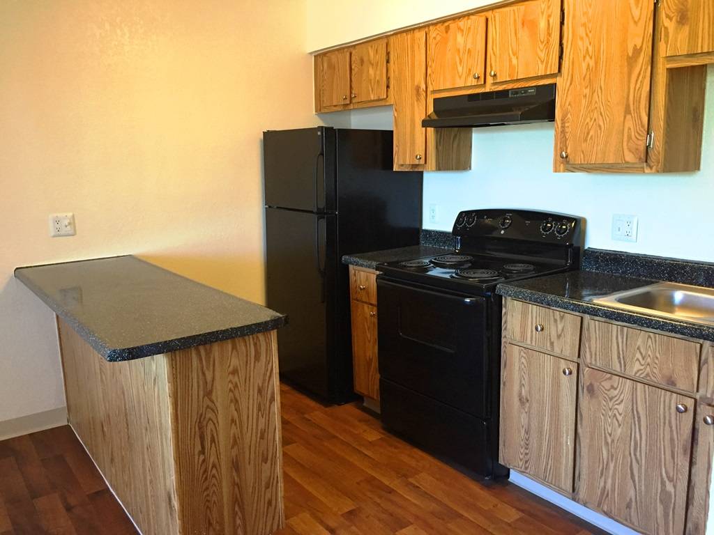 San Marin Apartment Homes | 5650 S Park Ave, Tucson, AZ 85706, USA | Phone: (520) 294-2120