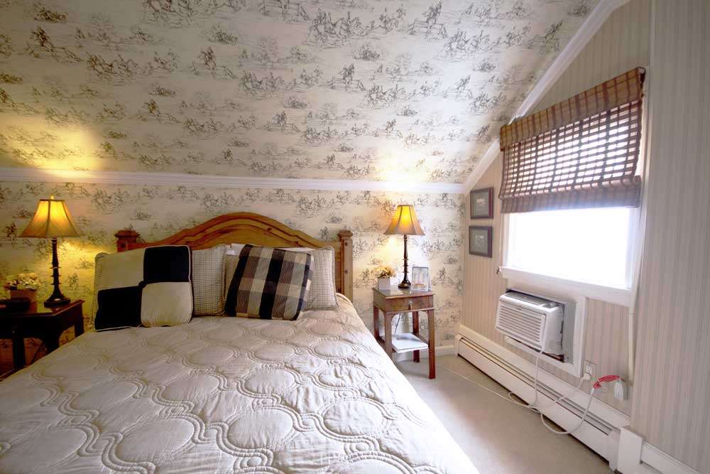 An Inn On the Ocean | 1001 Atlantic Ave, Ocean City, MD 21842, USA | Phone: (410) 289-8894