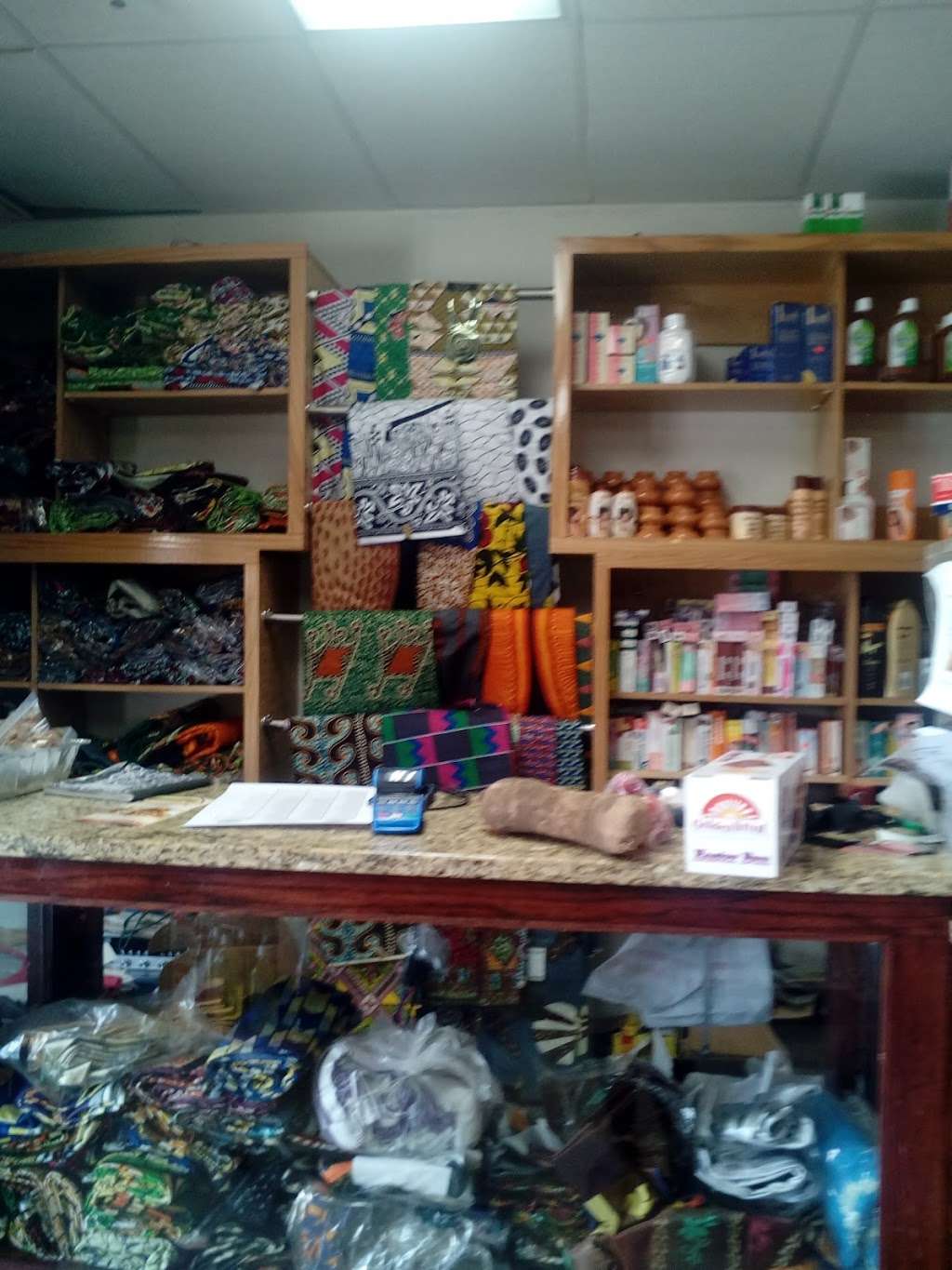 Middletown African Market | 725 N Broad St, Middletown, DE 19709, USA | Phone: (302) 464-1011