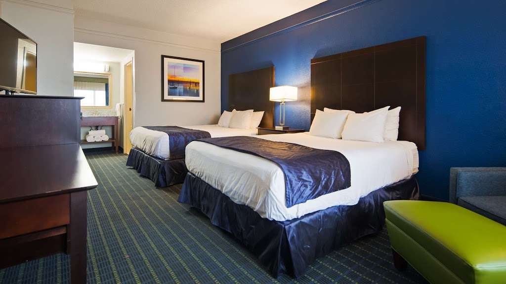 Best Western Kent Narrows Inn | 3101 Main St, Grasonville, MD 21638, USA | Phone: (410) 827-6767