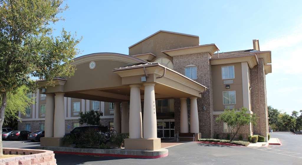 Hotel San Antonio | 4800 Woodstone Dr, San Antonio, TX 78230, USA | Phone: (210) 877-2500