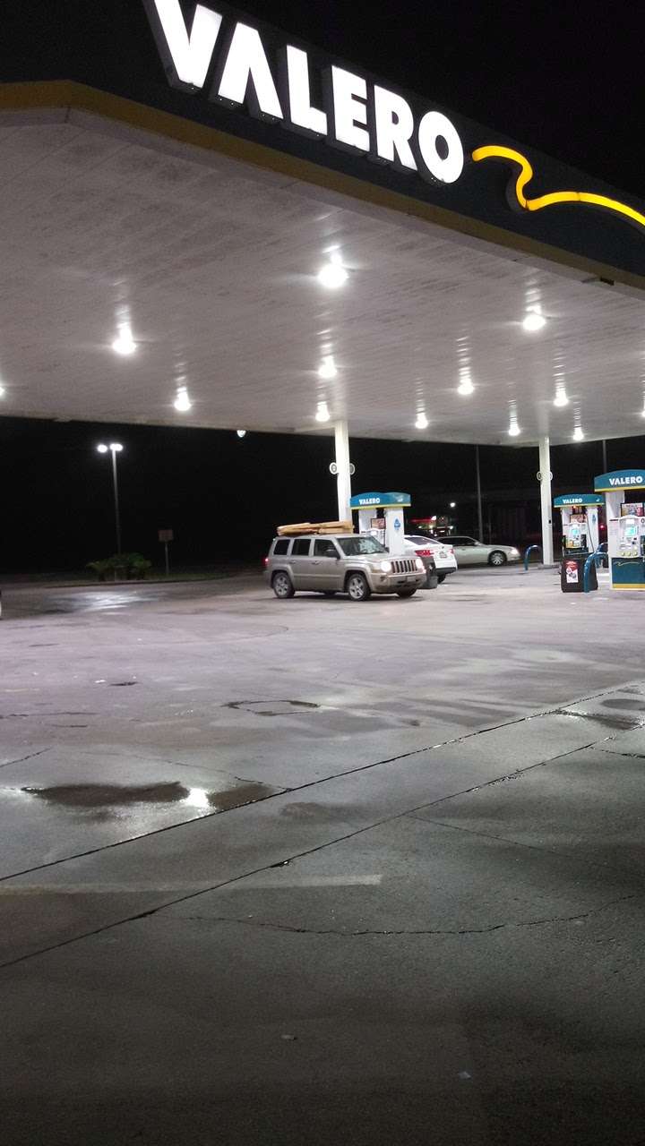 Valero / Corcle K | Cleveland, TX 77327, USA | Phone: (281) 592-2609