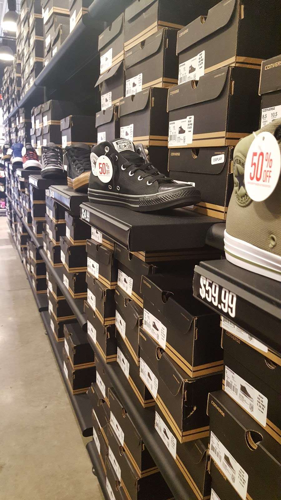 Converse Factory Store | 6800 N 95th Ave Suite 575, Glendale, AZ 85305 | Phone: (623) 772-5392