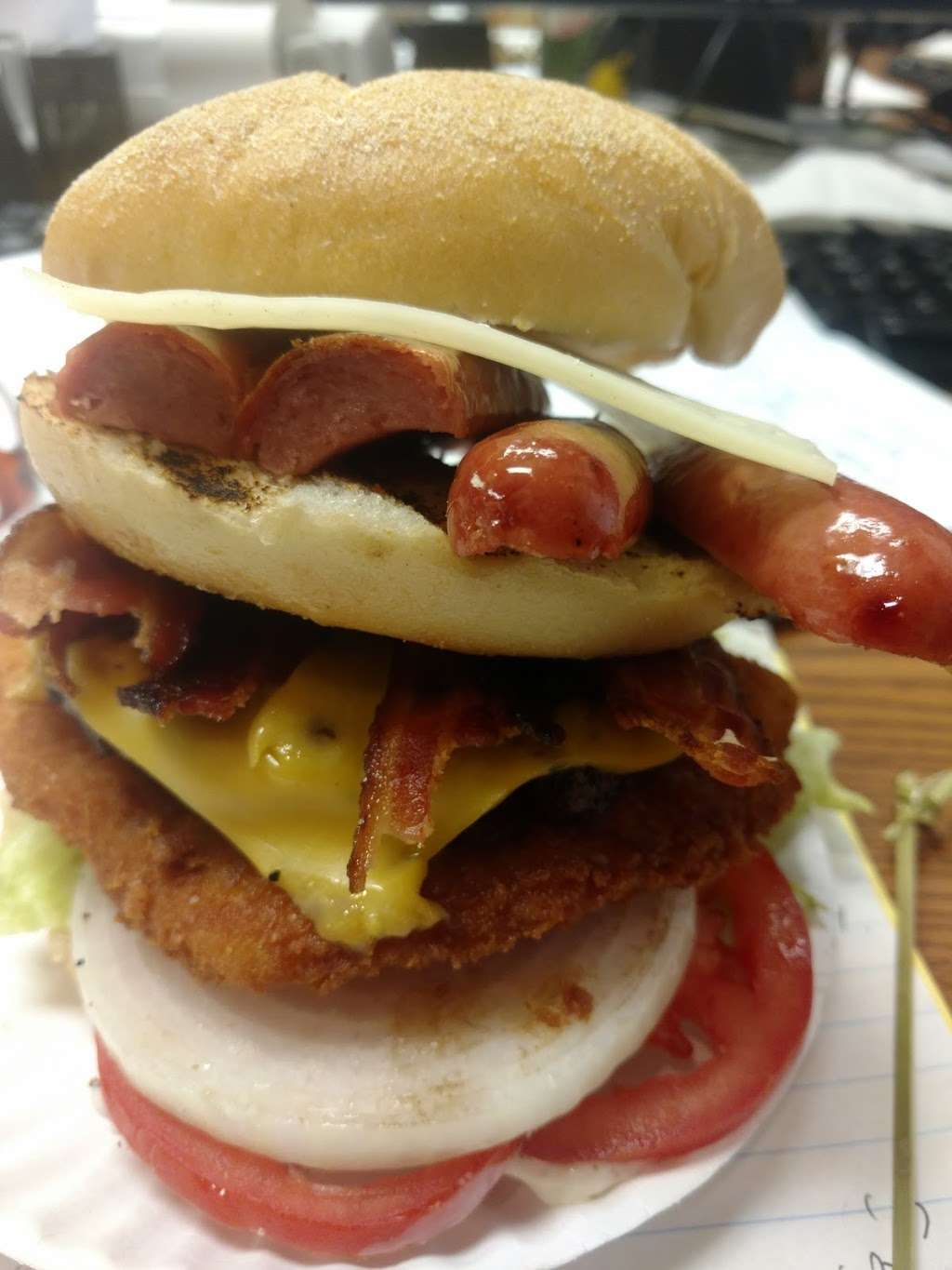 Windmill HotDogs of West End | 586 Ocean Blvd, Long Branch, NJ 07740, USA | Phone: (732) 229-9863