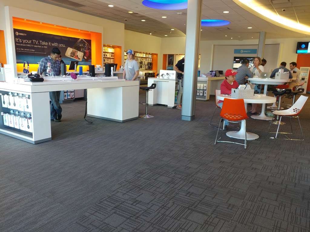 AT&T Store | 1919 Taylor St Ste. A, Houston, TX 77007, USA | Phone: (713) 861-5530