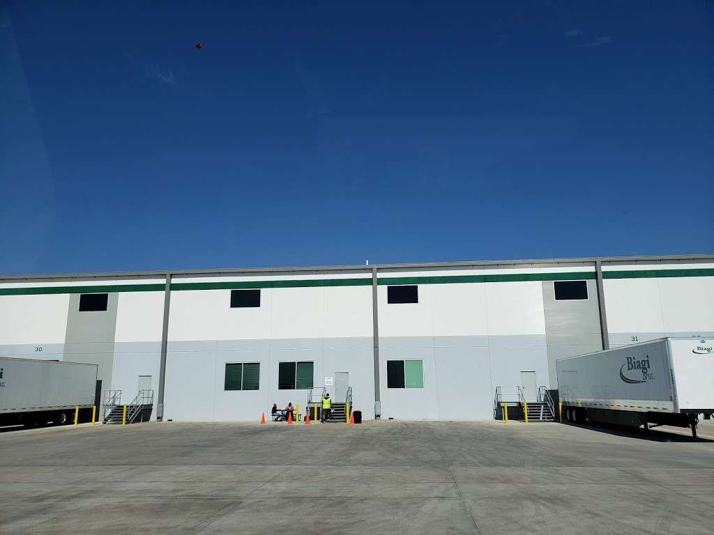 Biagi Warehousing Inc. | 1401 W Wintergreen Rd, Hutchins, TX 75141, USA | Phone: (972) 993-7340