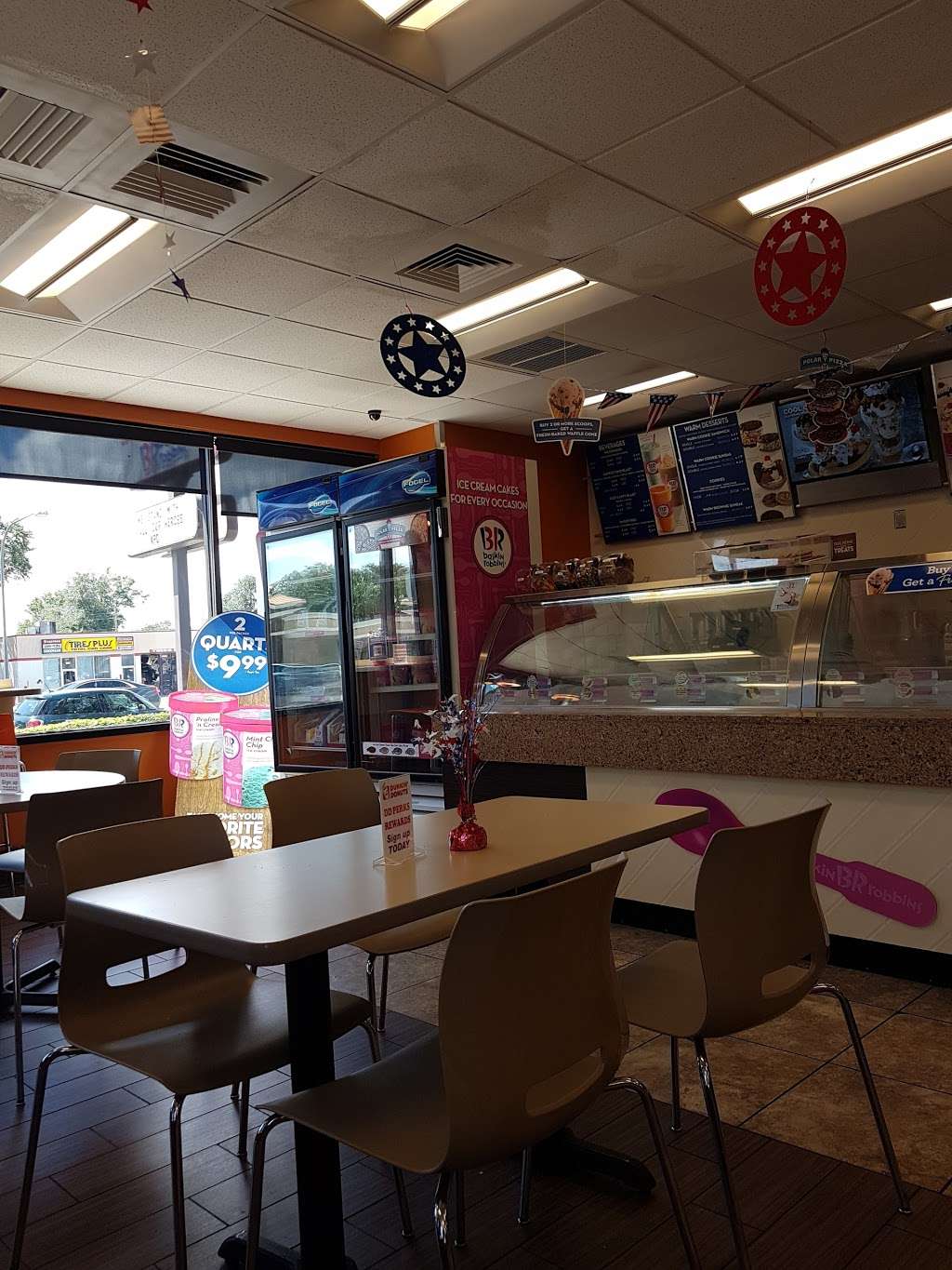 Dunkin Donuts | 807 W Vine St, Kissimmee, FL 34741 | Phone: (407) 933-2545