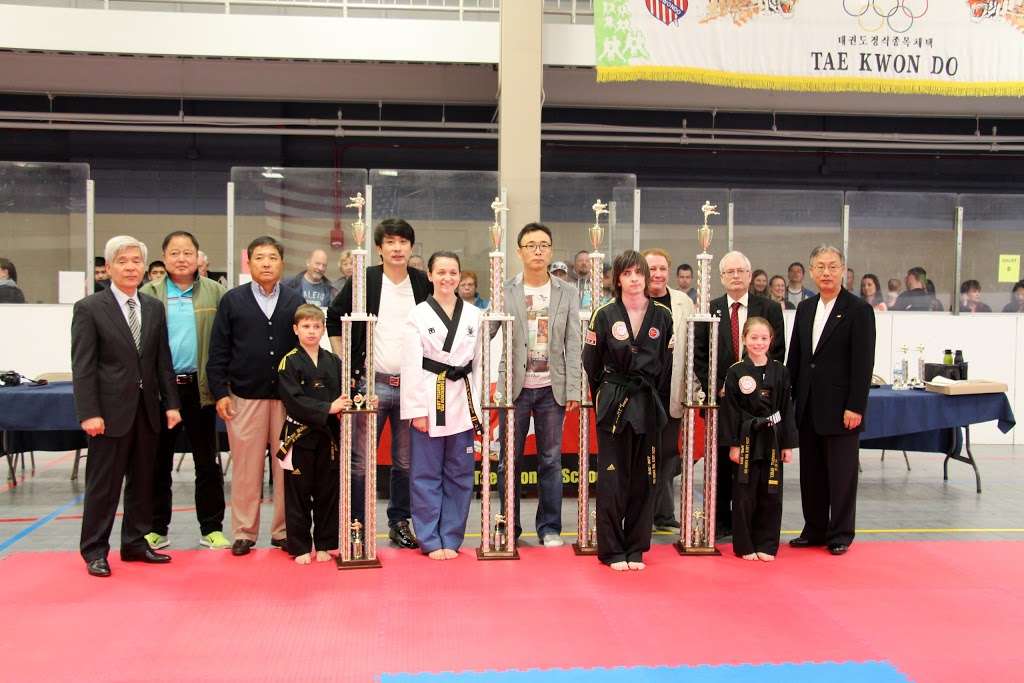 Joon Lees Taekwondo & Martial Arts School | 14355 South La Grange Road, Orland Park, IL 60462 | Phone: (708) 403-9090