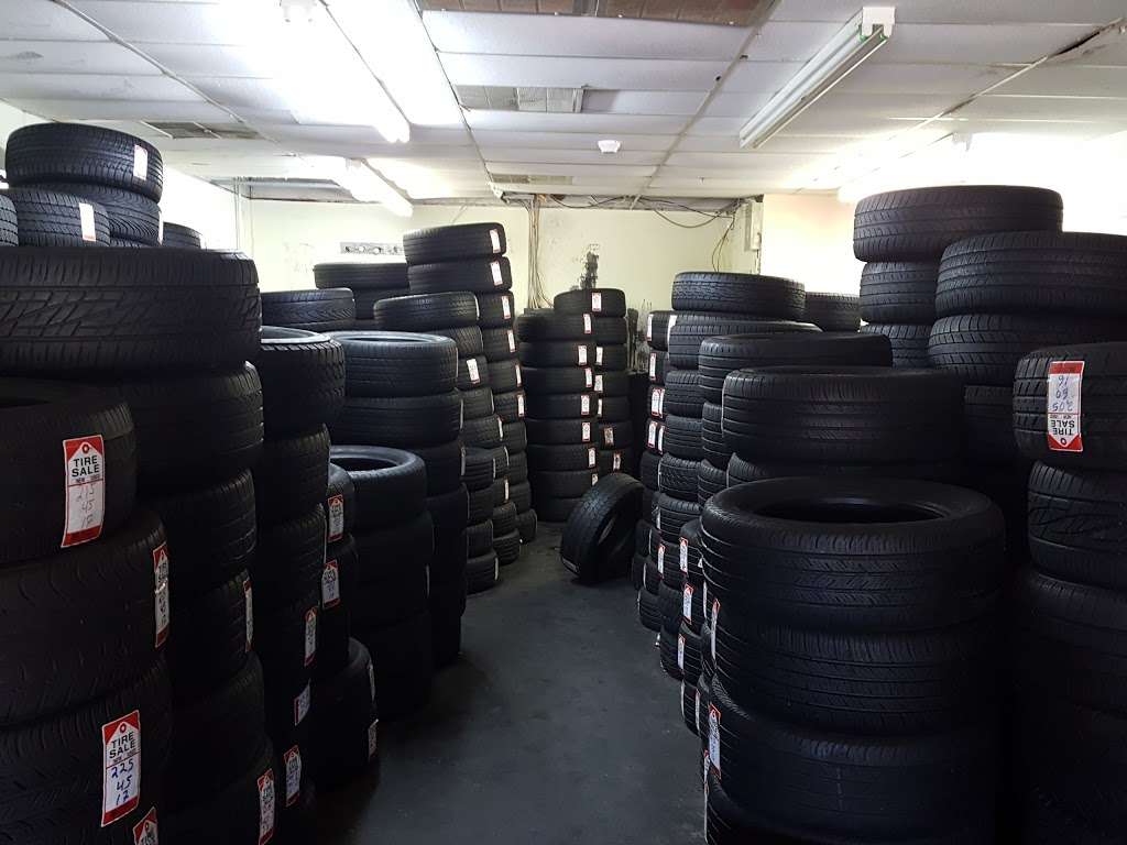 G-C-S Tire Shop and Car Repair | 501-527 Barren Springs Dr, Houston, TX 77090, USA | Phone: (281) 736-4739