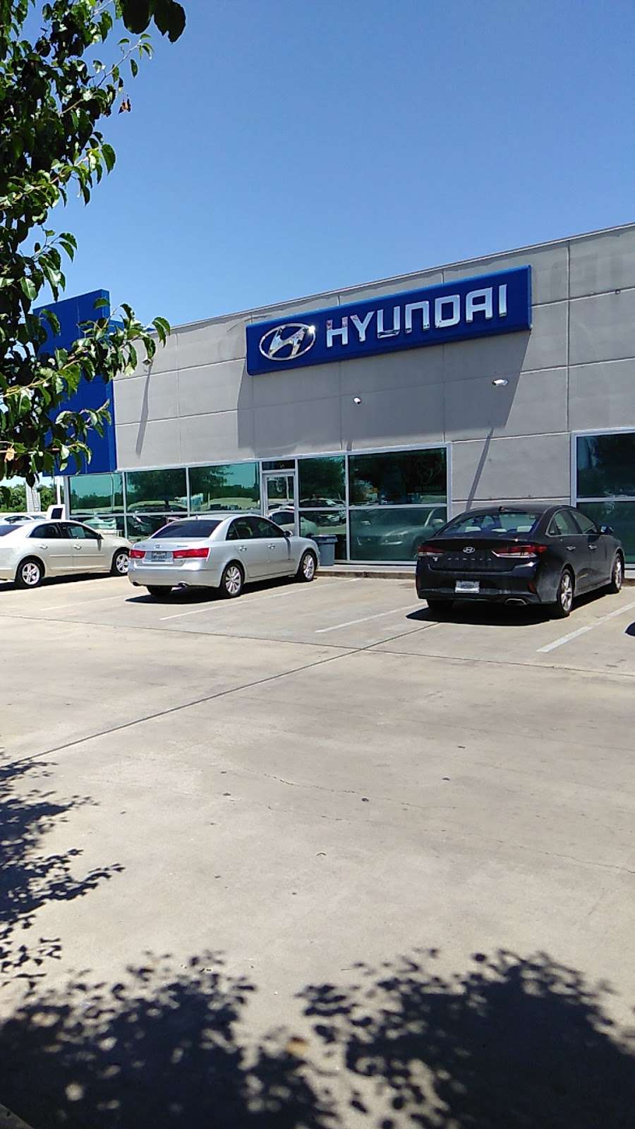 Texan Hyundai | 27309 Southwest Fwy, Rosenberg, TX 77471, USA | Phone: (832) 586-8600