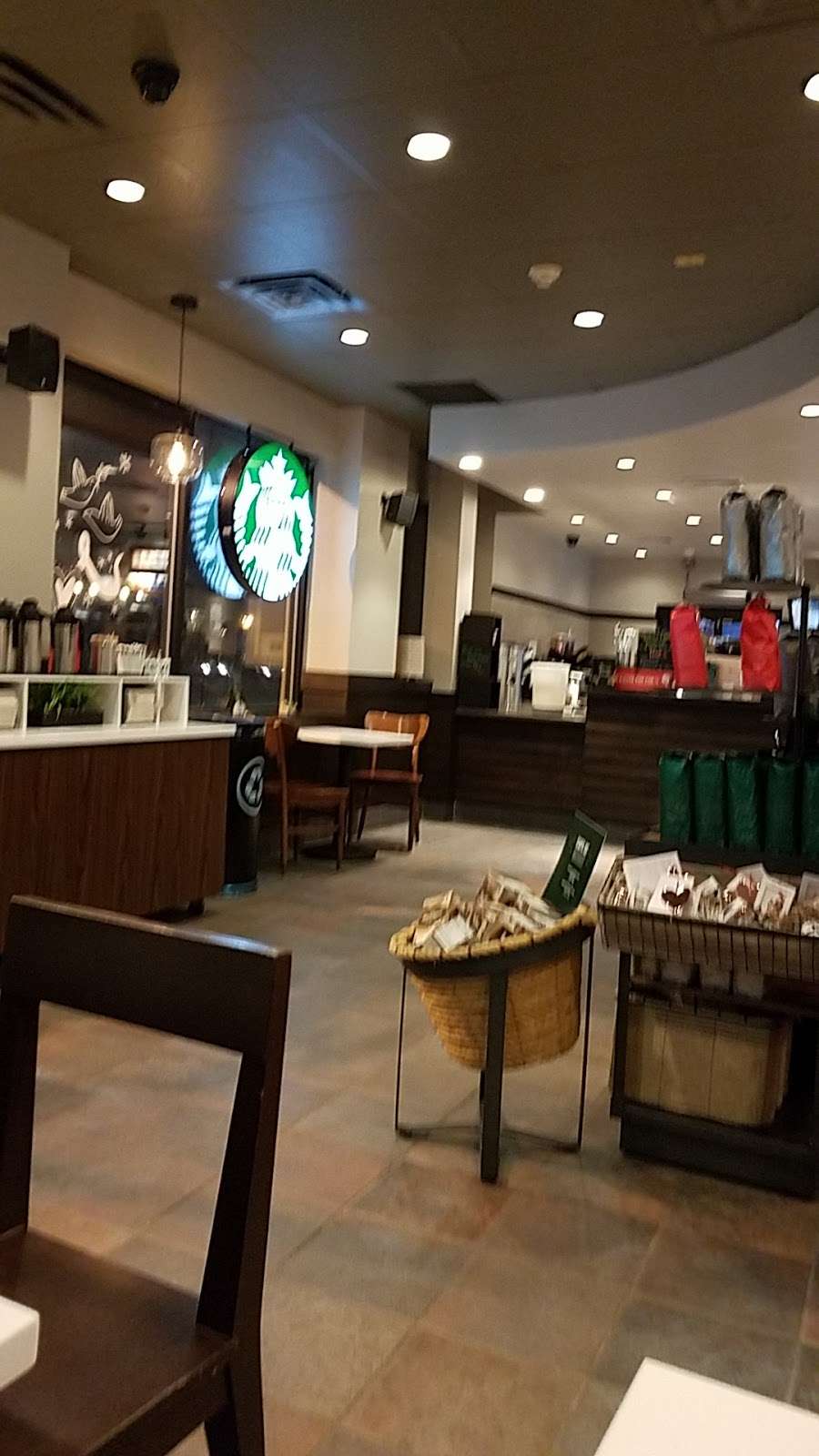 Starbucks | 4507 Austin Blvd, Long Beach, NY 11561, USA | Phone: (516) 432-0416