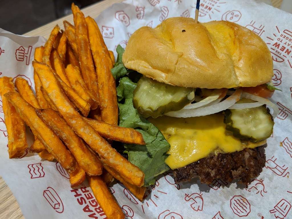 Smashburger | 847 Pelham Pkwy, Pelham, NY 10803 | Phone: (347) 913-4169