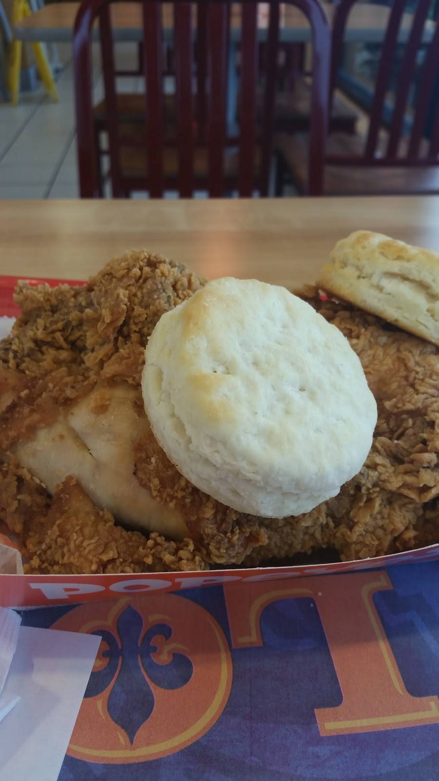 Popeyes Louisiana Kitchen | 290 N Lobdell Hwy, Port Allen, LA 70767, USA | Phone: (225) 346-1884