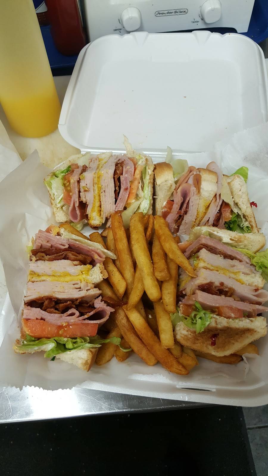 Southshore Donuts & Restaurant | 7929 Downman Rd, New Orleans, LA 70126, USA | Phone: (504) 244-9876