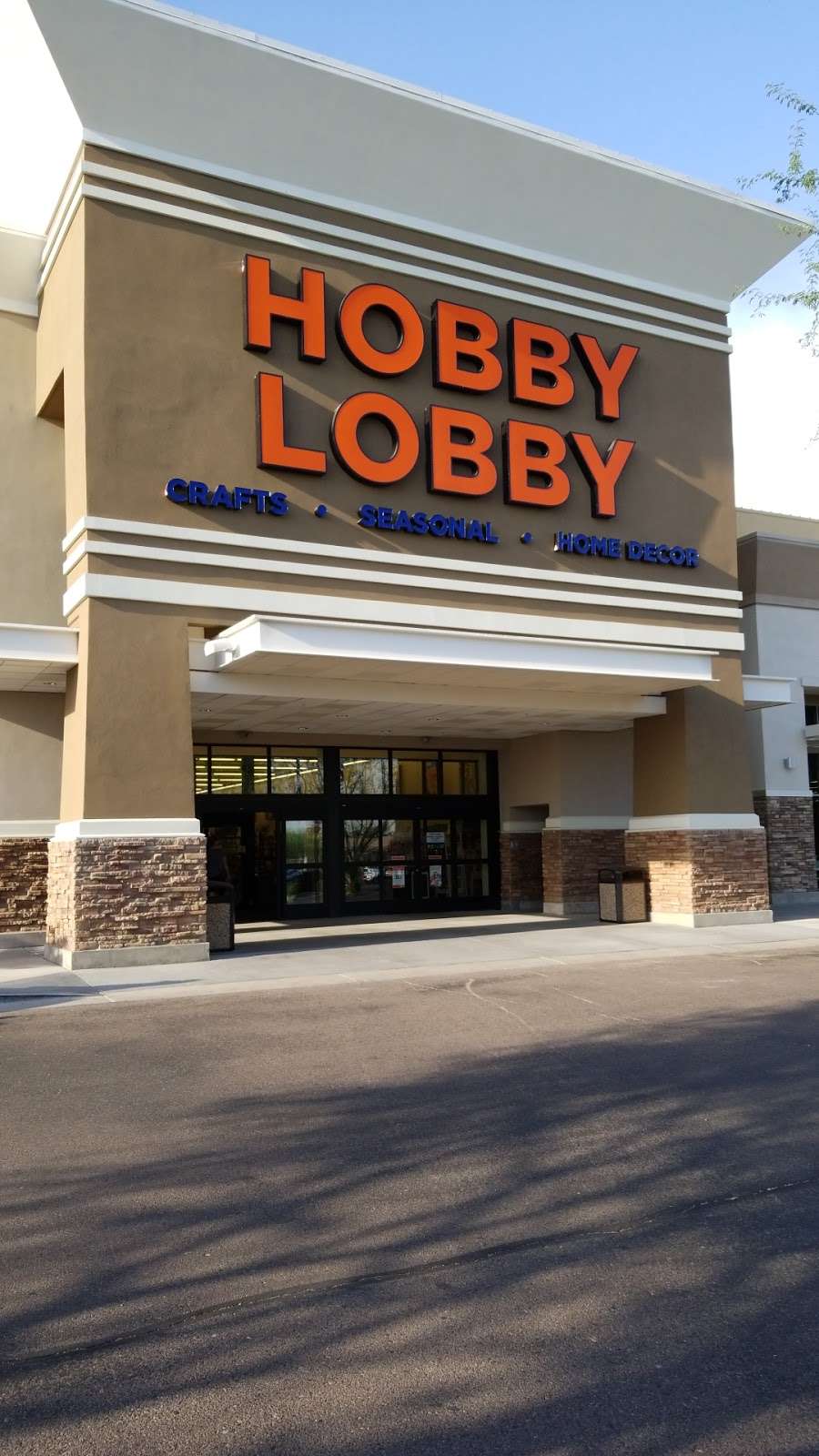 Hobby Lobby | 7000 E Mayo Blvd Suite 11, Phoenix, AZ 85054 | Phone: (480) 563-5855