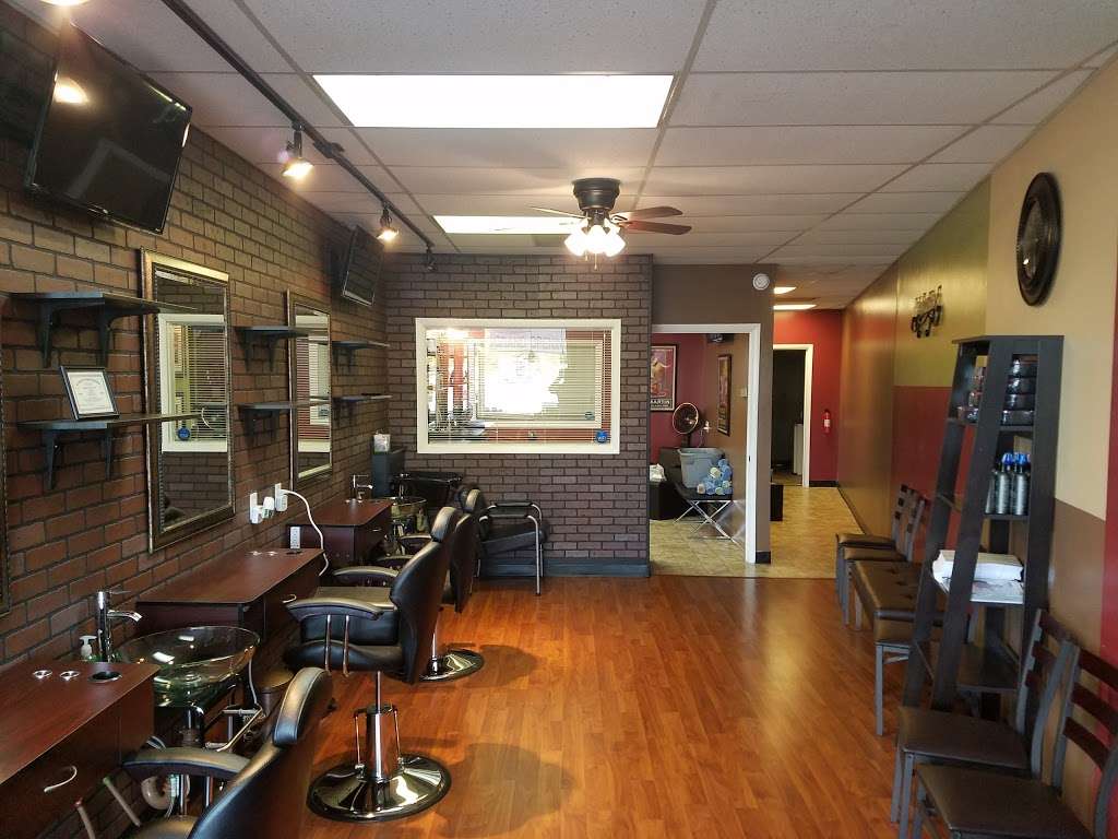 Bostons Finest Barber Lounge | 906 Cloverleaf Plaza, Kannapolis, NC 28083, USA | Phone: (252) 679-6268