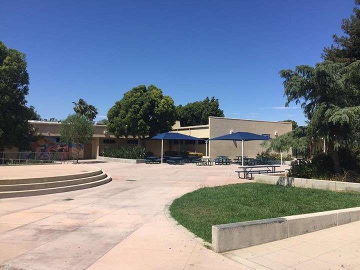 Hillside Middle School | 2222 Fitzgerald Rd, Simi Valley, CA 93065, USA | Phone: (805) 520-6810