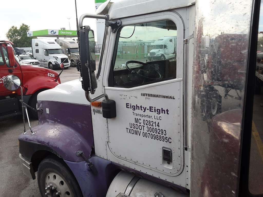 Eighty Eight Transporter LLC | 4814 Oak Briar Ln, Rosenberg, TX 77469, USA