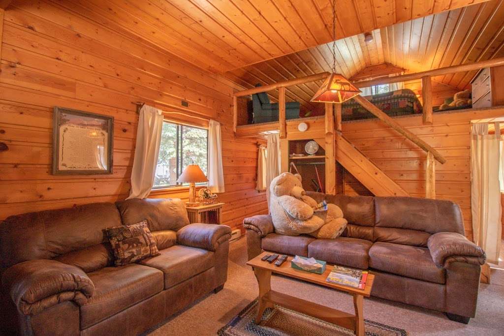 River Spruce Cabins | 2334 CO-66, Estes Park, CO 80517 | Phone: (970) 586-4543